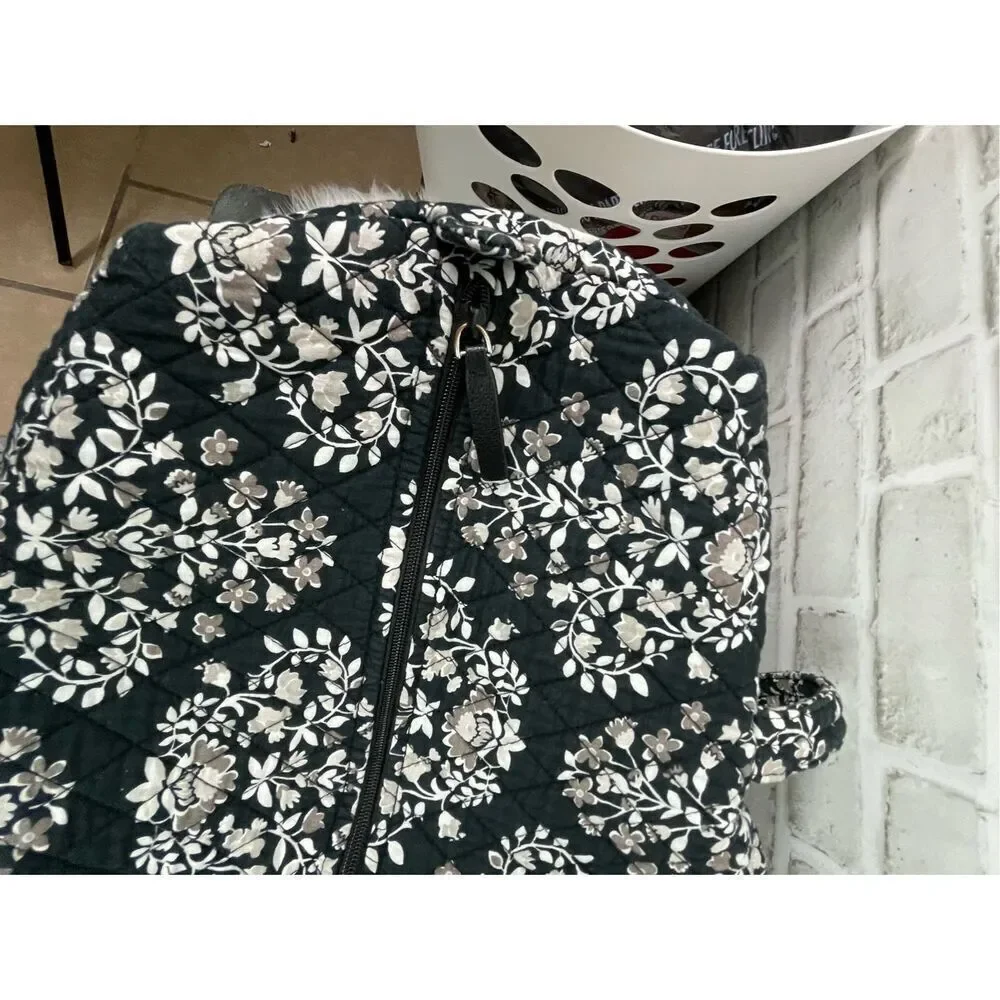 Vera Bradley Large Traveler Duffel Chandelier Noir Black Floral Retired